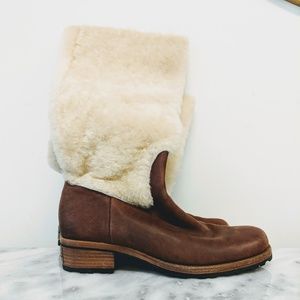 Ugg Chrystie Boots Size 9